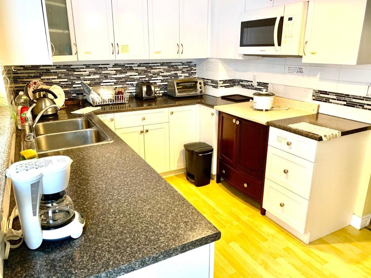 Good Location Apartment เซอร์รีย์ ภายนอก รูปภาพ
